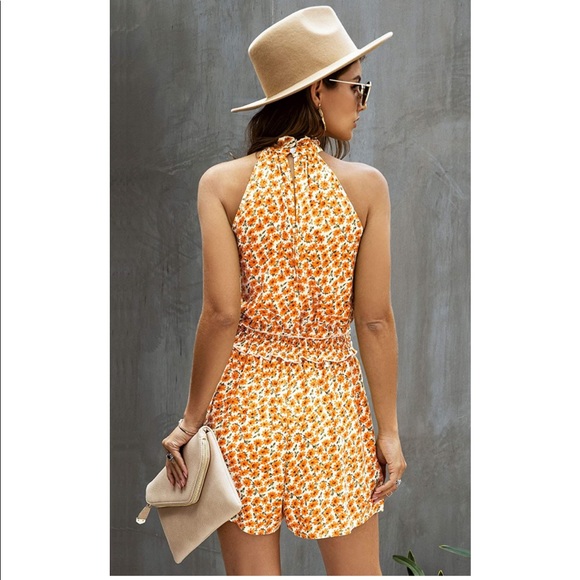 Angashion NWT❗️Amazon Find Floral Halter Romper - Picture 8 of 9